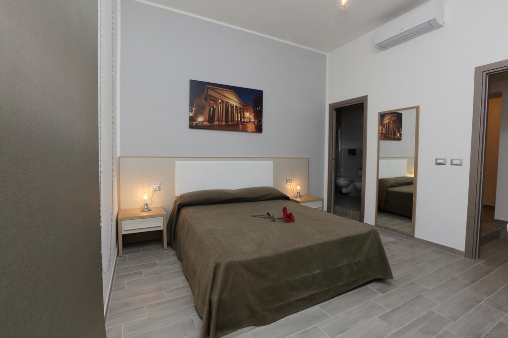 Hotel Casa Martinez Roma Zewnętrze zdjęcie