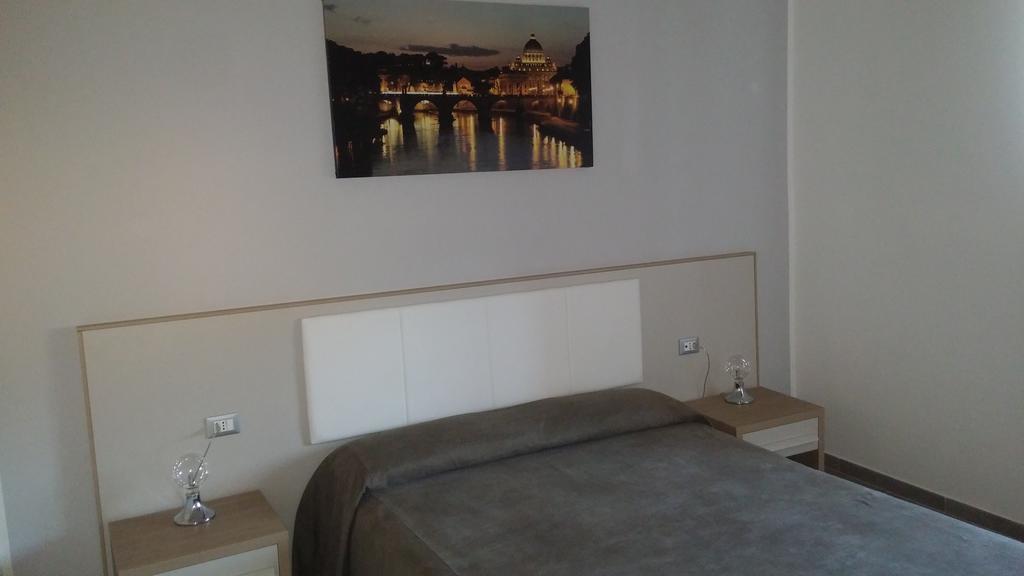 Hotel Casa Martinez Roma Zewnętrze zdjęcie