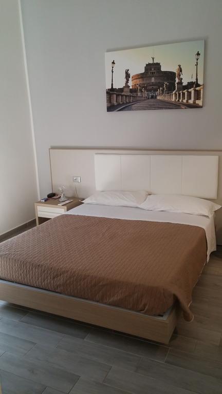 Hotel Casa Martinez Roma Zewnętrze zdjęcie